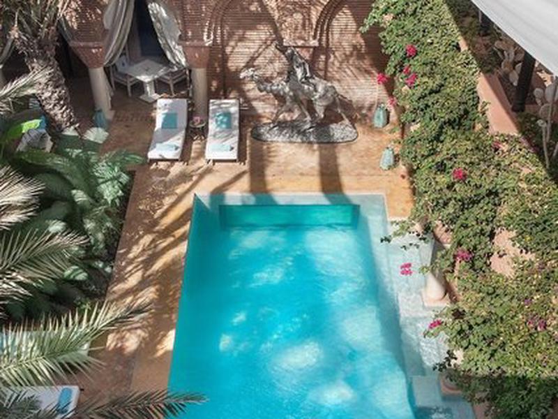 4EFBE4227F26BB63C1C9ECC23EF7AB37