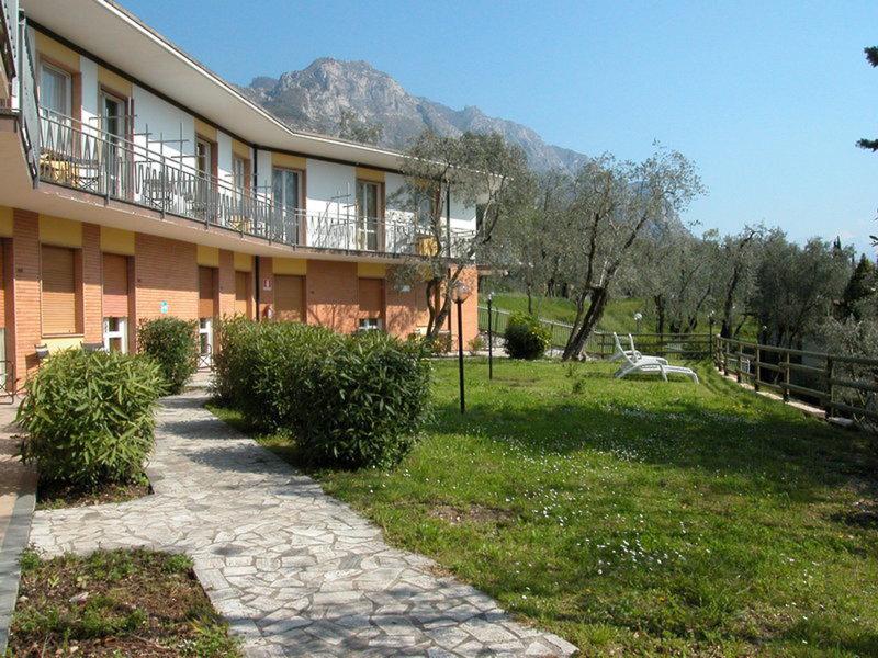 8B556CBB3D7A8E3B62364BA5D8120958