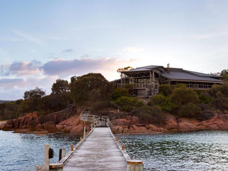 F646A0C7987847F49C21FE0A755490F6