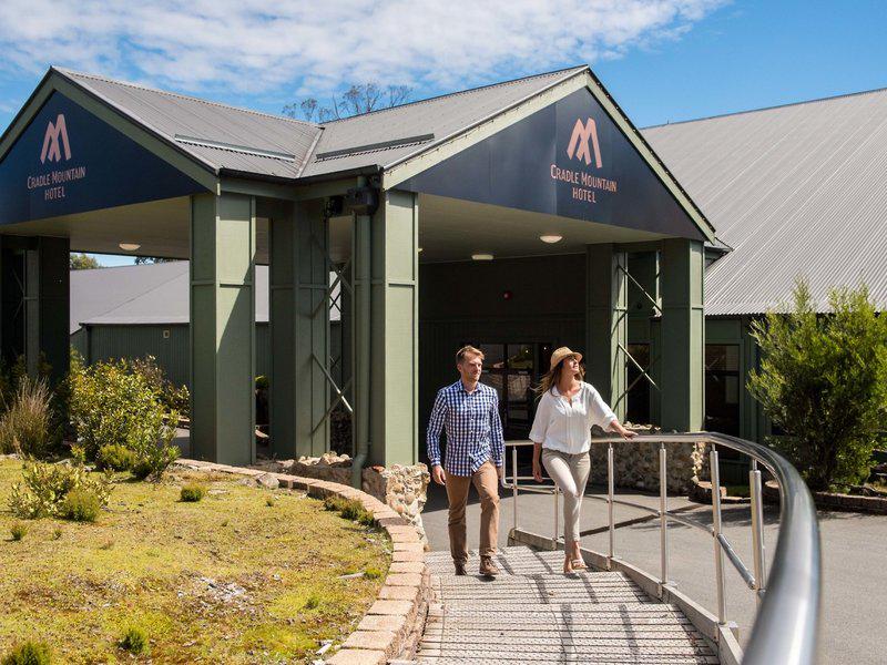 234DAE17E6D3E913C41E0CD2988B8B1D