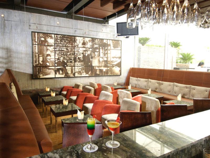 D18DD52DE144BB4C2754D6BCDB98C8C0