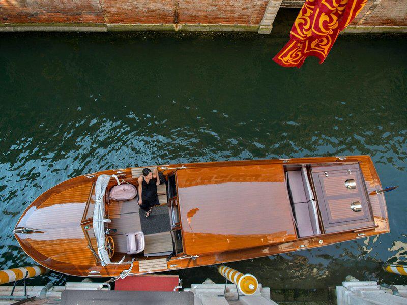 DDB172344F80B7F9FDBF9A7861DABE49