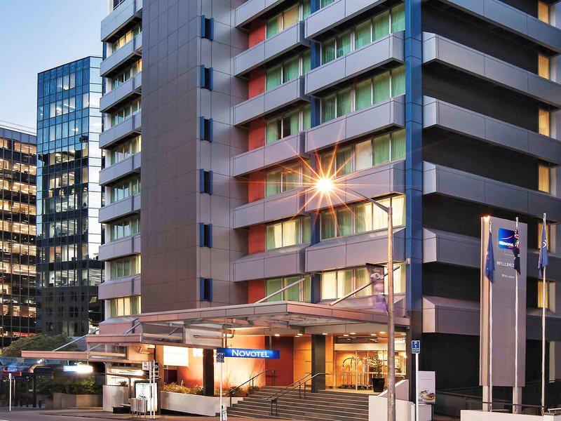 B1242E299E8714B712F995AA0FF3E153