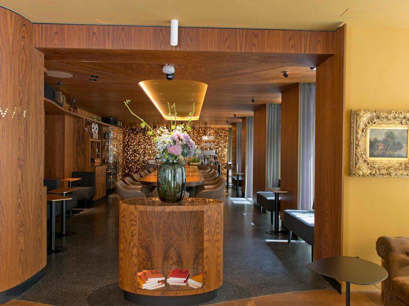 E7B556A38E7A37149E451D85E329F3F7