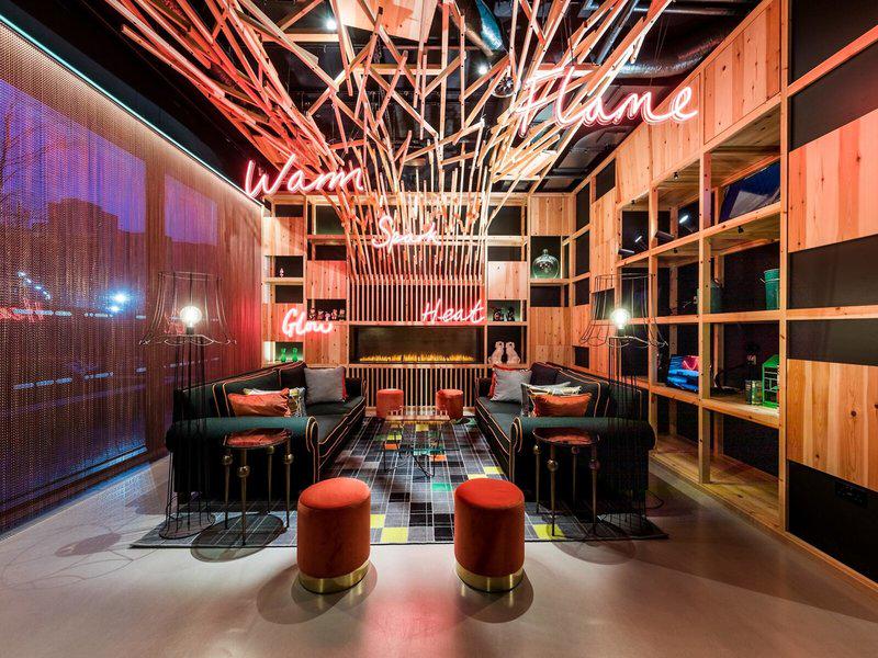 38013C64F20B0E005F33B68DD8766E6F