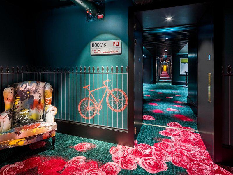 1455865F09E5C2EA3151A29C80408B16