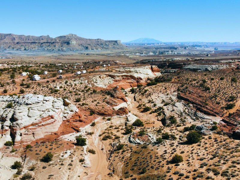 676B2EA177034156D3FE835F8091838A