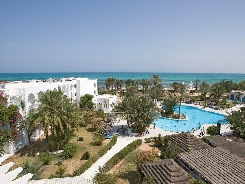 27E86D246E6C2E2E63A868740BDDCD6D