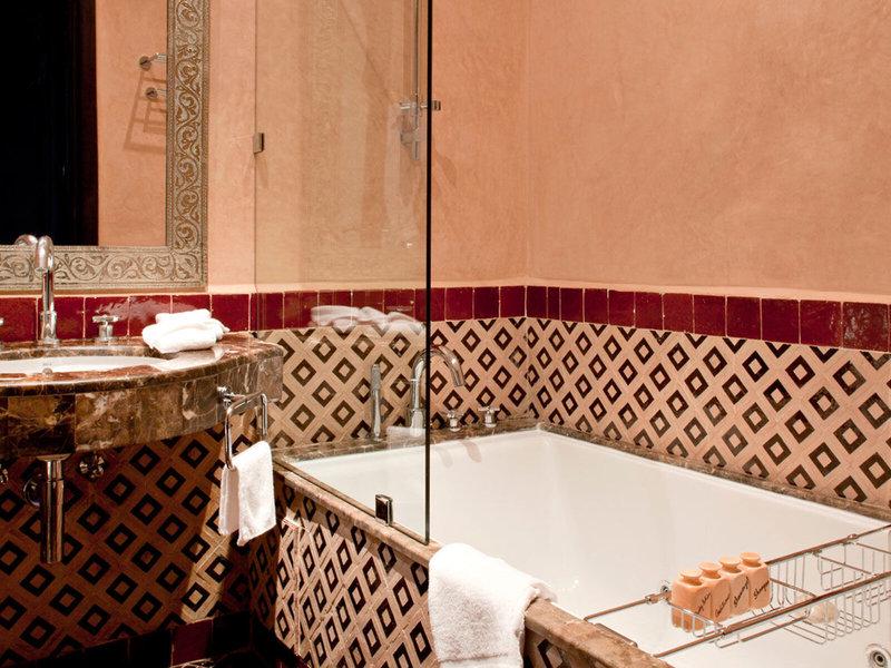 EE5D8F295F2667C1D611668E6309D556