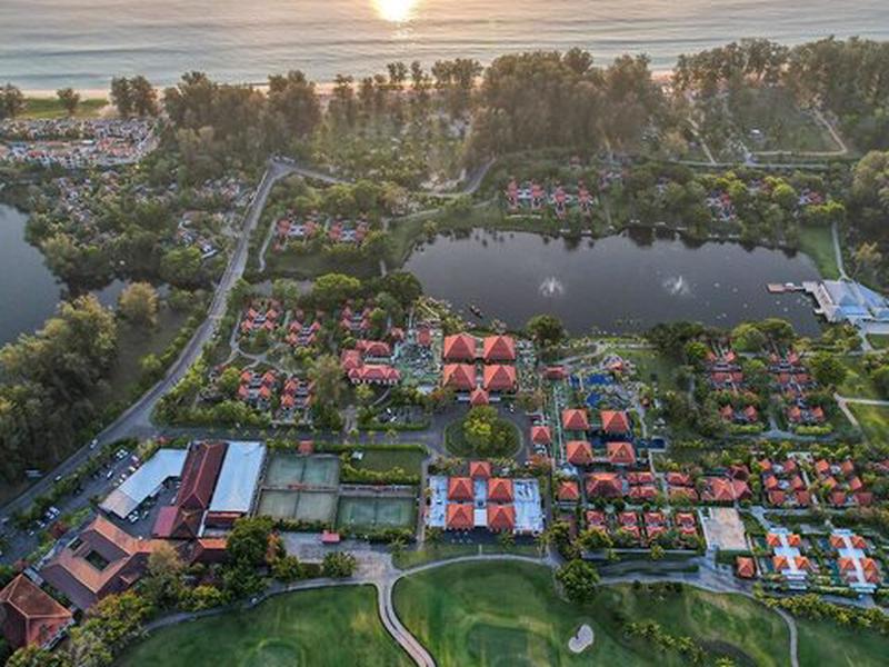 063FA02D7A712C60FF1F6F3B030CAE71