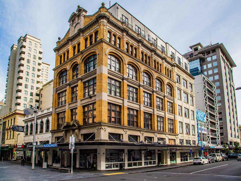 6D2A49B64357D1149C7C456F04D8570E