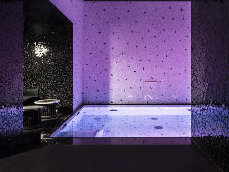 17CD755F95BF400B281E3F6D0E24B7B3