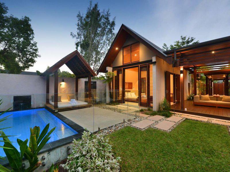 B48A0CE68B180730D52C5AE383011FFE