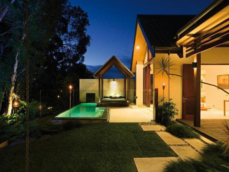 F5D8DE969378A6814599192A4857C609