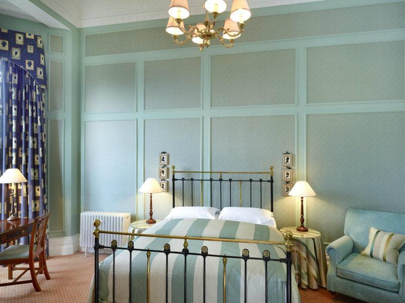 81547EA2F3BAB0E8F51F40C4134F1602