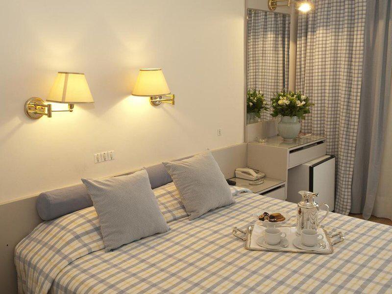 32BBF09DDD7197C4B9436F1BD40D44E9