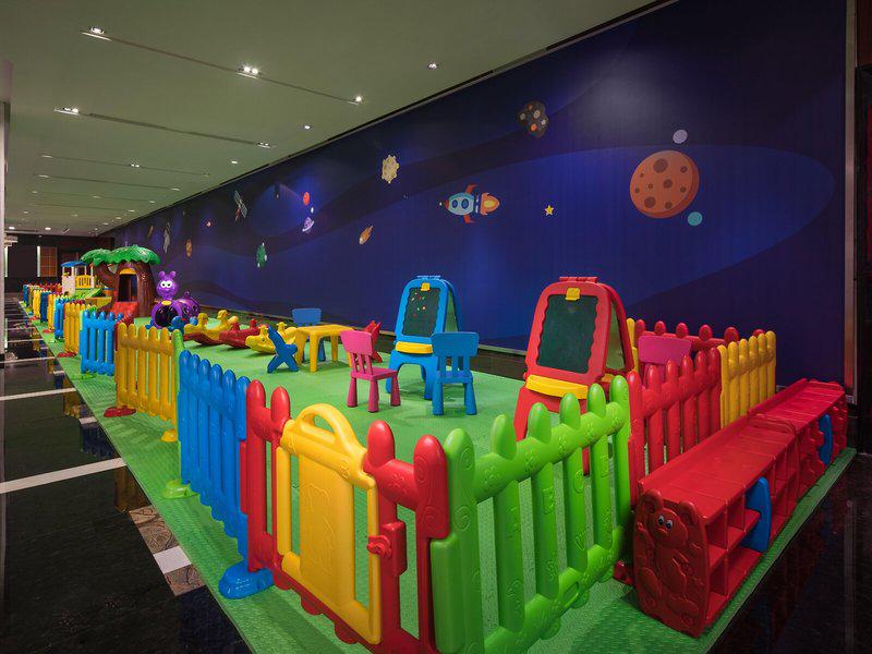 1E98C4110FFC19538D88668F754D43BC