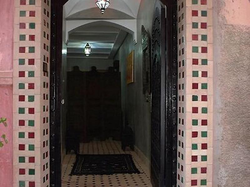 DA7A5F098773F1F182634EE6AD2DA9A0