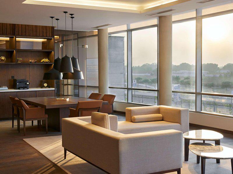 EBF42F2A75097B0D9C96FB625288C9A3