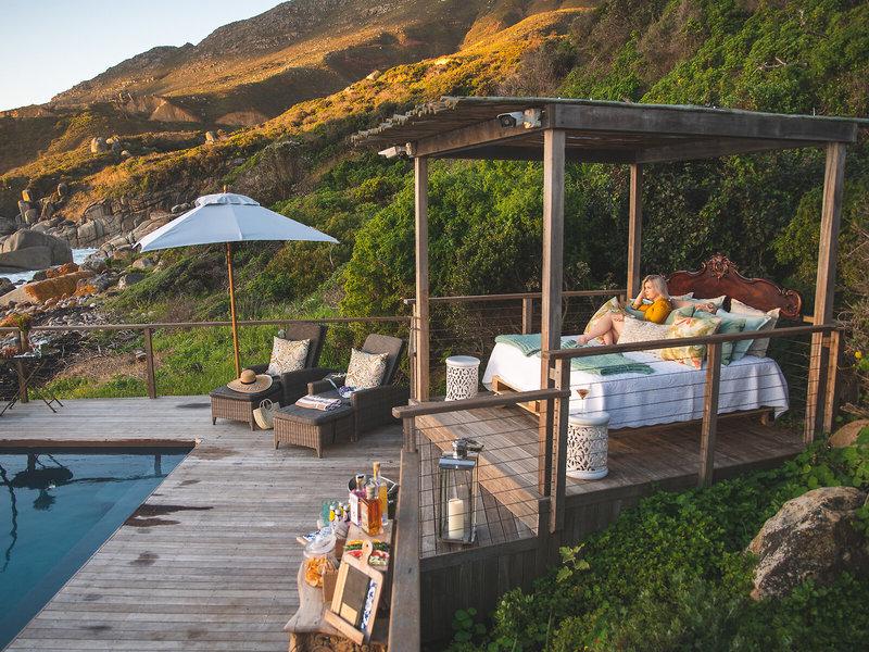 C2EF89546A9EED5E50925F84A1E603DC