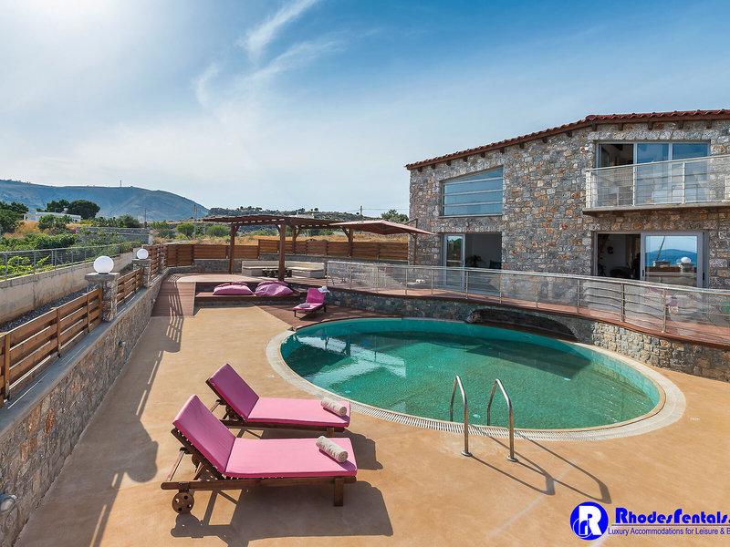 2CF6CC3D269E1582AEEEA0923D226E4E