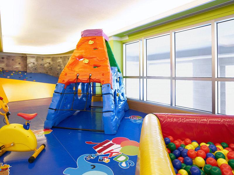 FF0445786A6CDAAFFE5456EFA72D6741