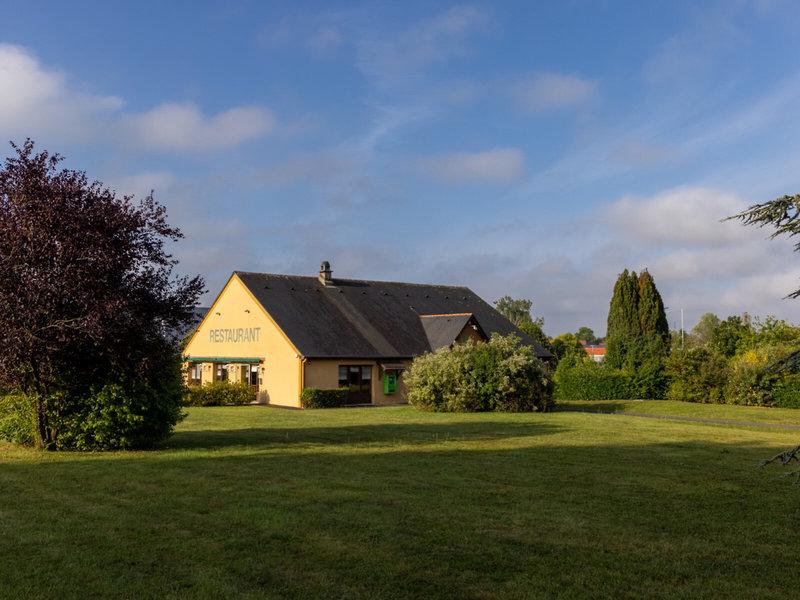 575117043FD8C71A60B36F3E90060930