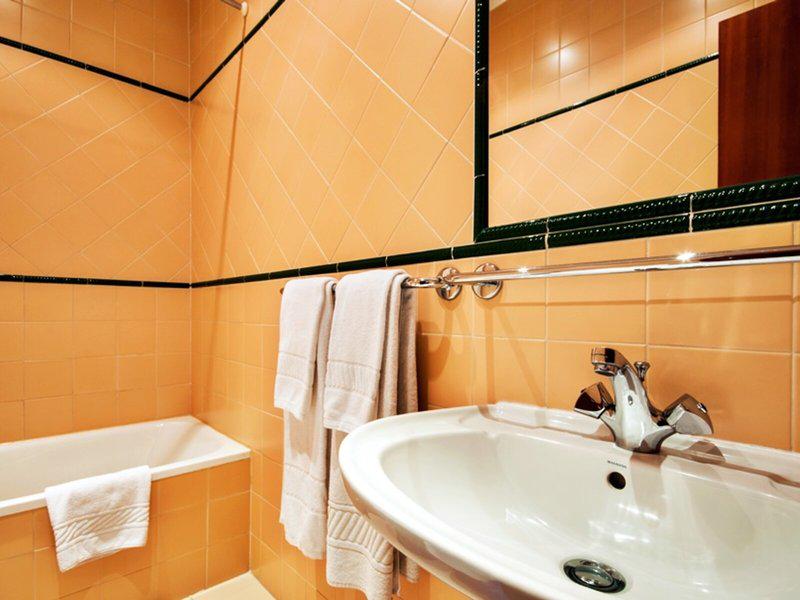 4CC03A4B7B7CDCB690753D08C239D62F