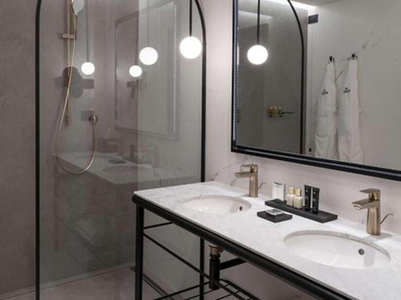 9F5E15DE7941CF80EE6EBE2DA9C9FDED