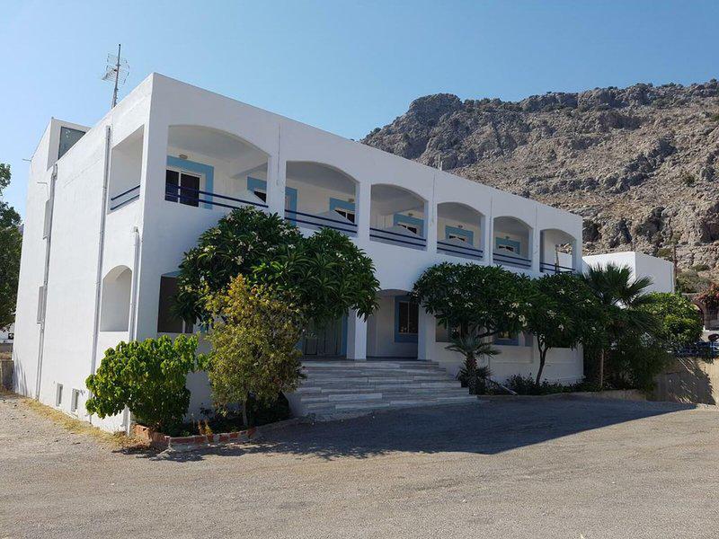 A4072BA28A98B1BCF9DBAEFF6645A5F7