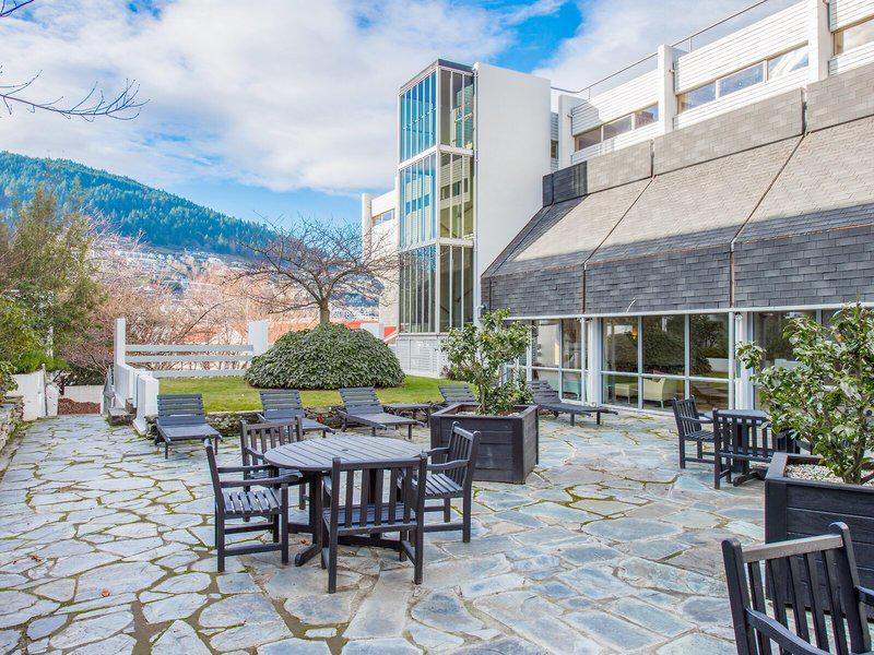 E47B714FEA32525164095A27353C7EEB