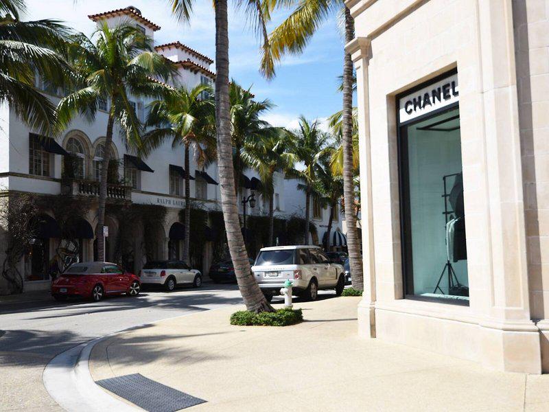 DDDE1289661C067E7D3F51F03F6E3205