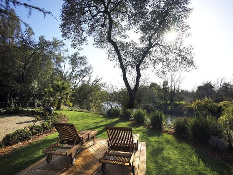 8281C15F07AB5419BBDD2F05EF146DC1