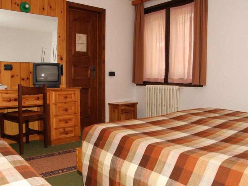 54FF54770F6E662E134CC1DD0EF493E0