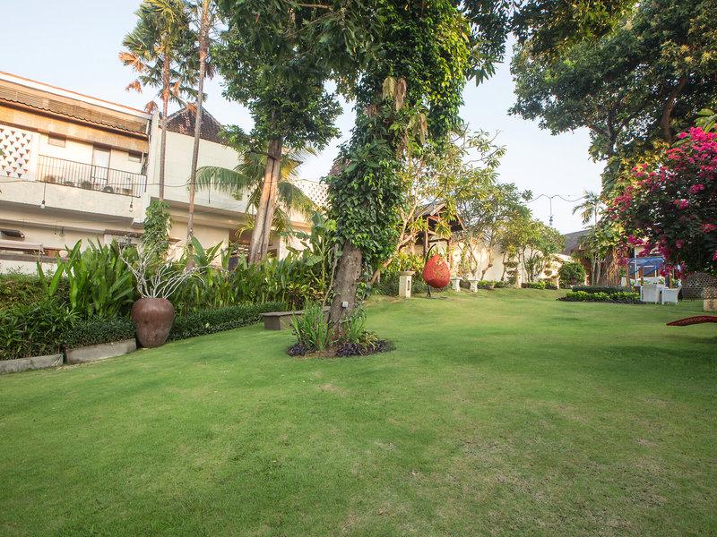 E2E8B353F3DD841A02323275483127A2