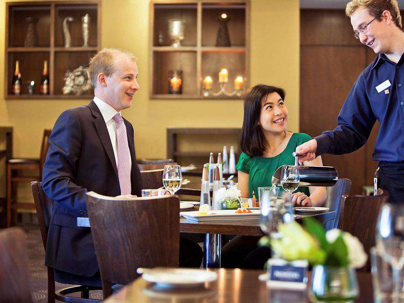 A521330445AF31ADCAFD0B5452D52232