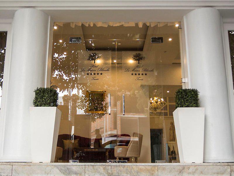 6C11C5BBFD207FA28134808692F66BF9