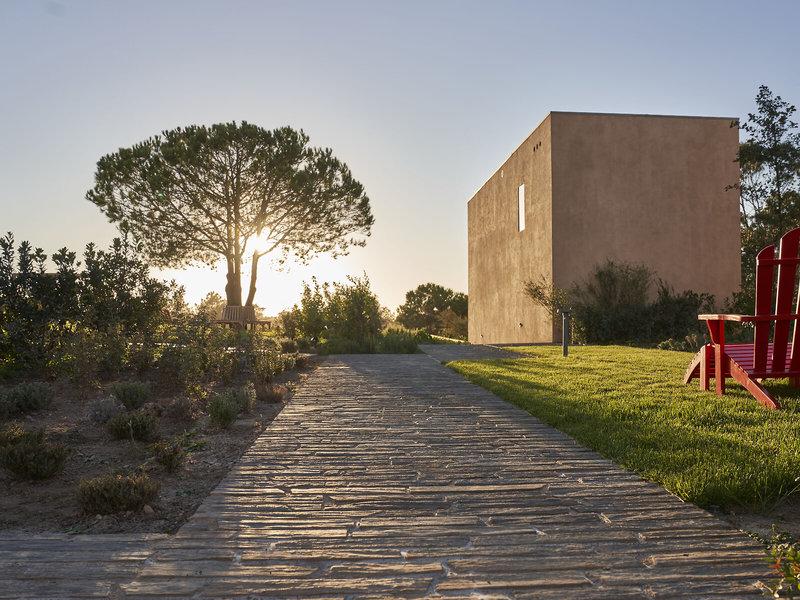 EE6631AF5040DE69DBD89DDF87D9F748