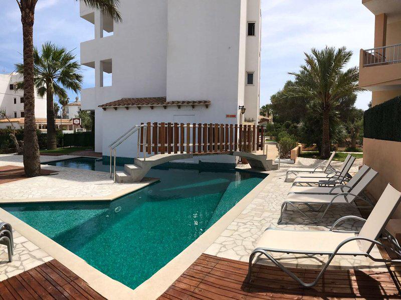 534141660779A1B3C173163BE242AA51