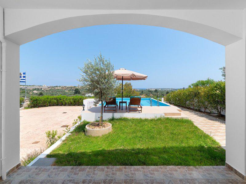 0CFCA914708CBA275B6F47936D867BA2