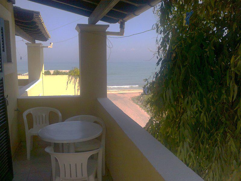 739B60C0446909D6C33AA6CAEDD1D9C9