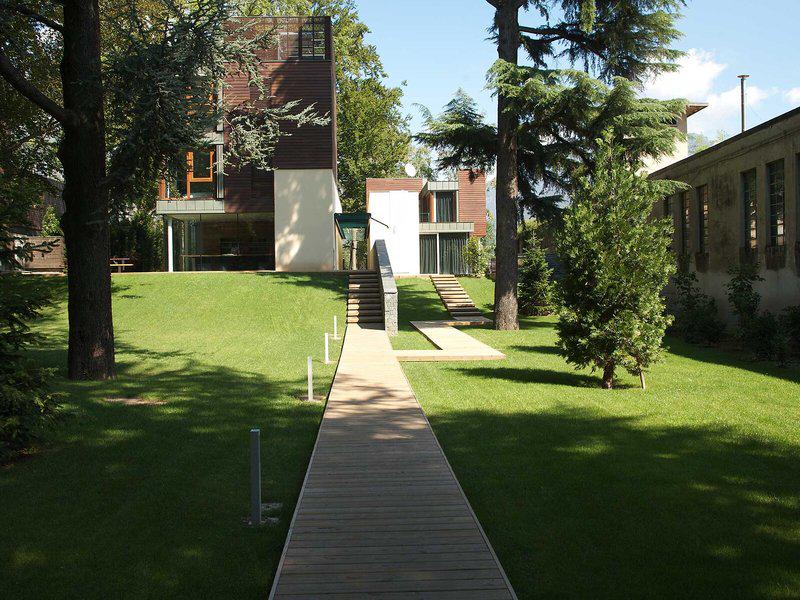 F4413DBE4D5557EC30D74D1FAA8B5812