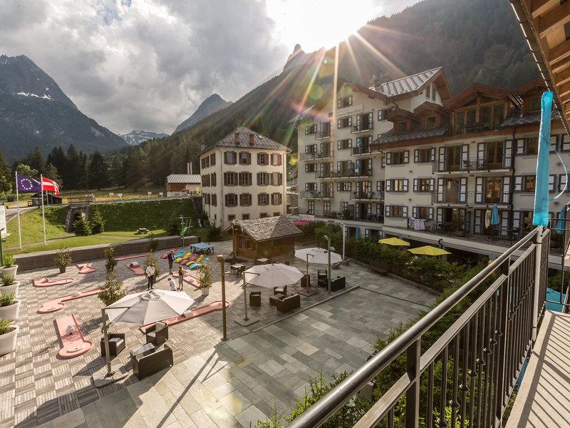 D9B23692E13806E74DEC81B15E66F071