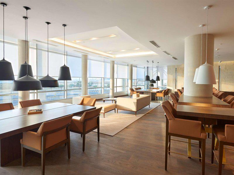 9695B042358FA44B6147E8E79682183D