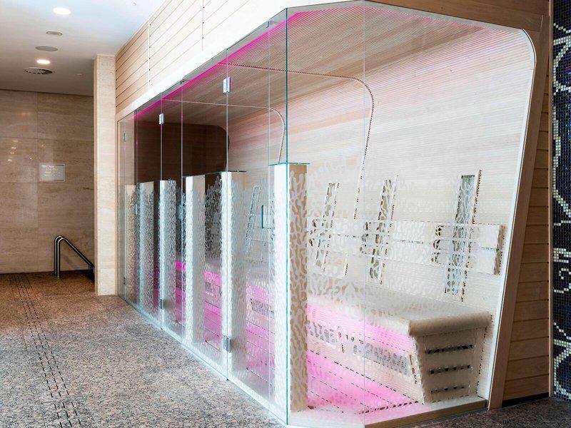 5B05F1871463F594A6B145D6107FF743