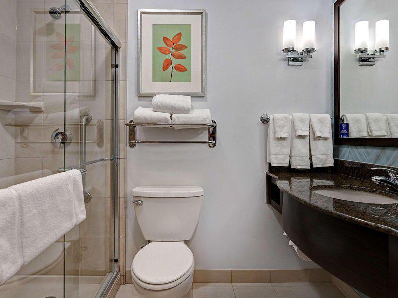 7E495F20081841E9DB419E7EB5BA789D