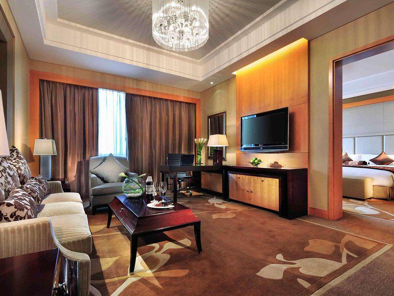 895A404CA62FCE77342A85602CB5C309