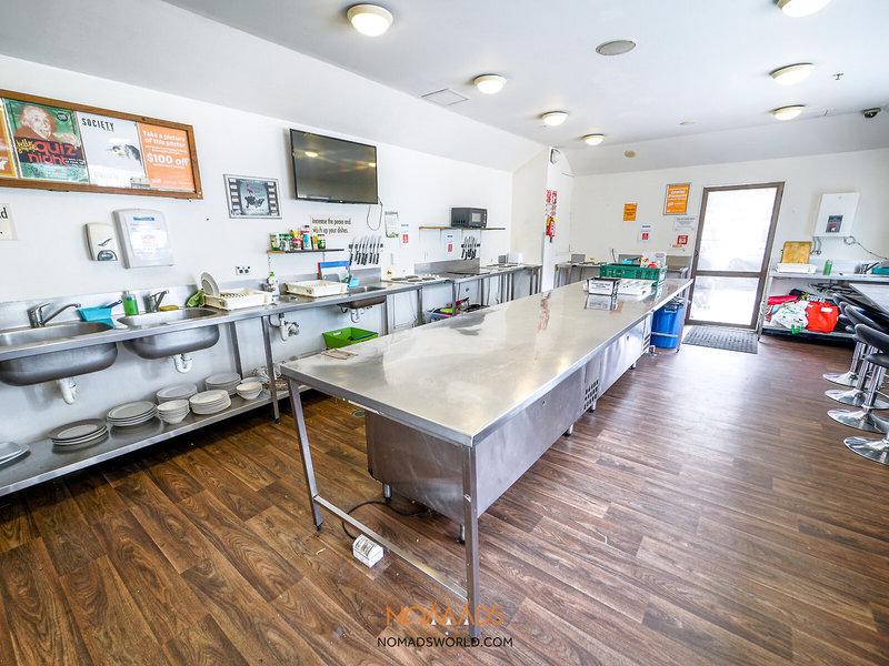 31860E5F09DCC524869335CBD2F3C260