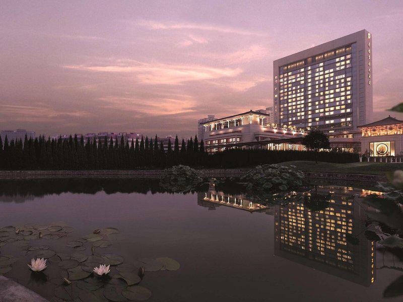 94CE1130B1E2ACAA97B09713F215FA57