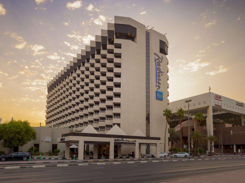 C3094BBB0F6E5D034AA35CA77A805698